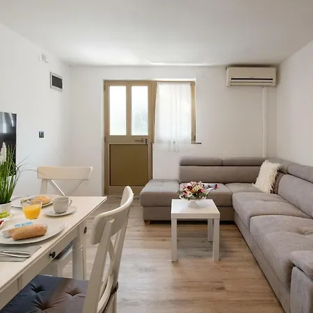 Apartmán Lovric Pula