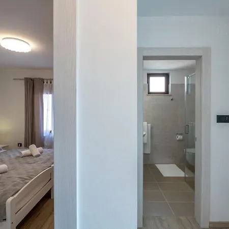 Apartment Lovric