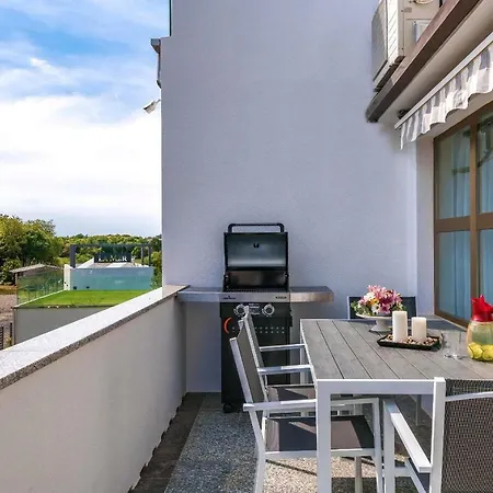Apartment Lovric