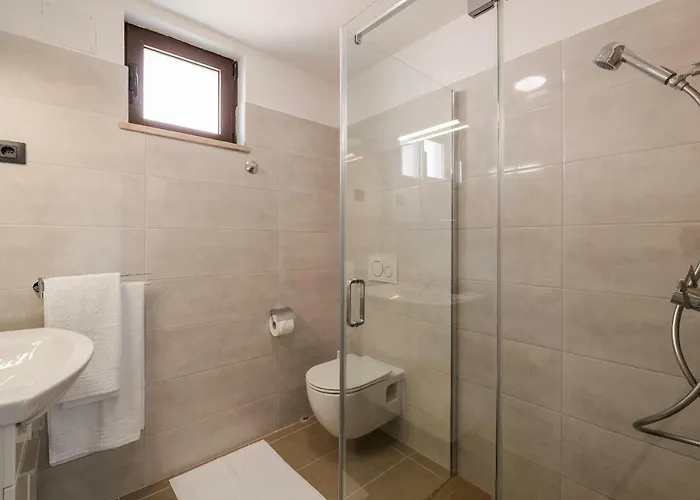 Lovric Apartman Pula